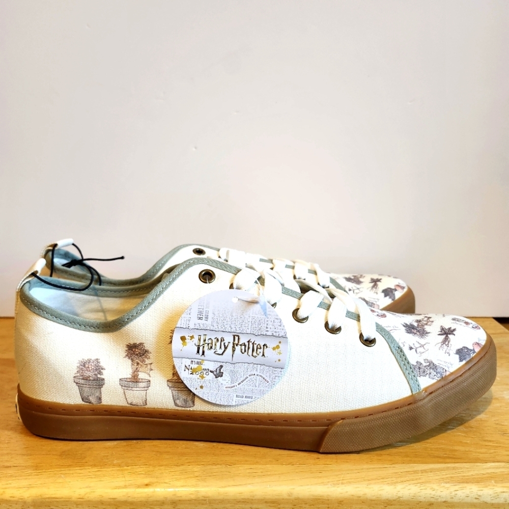 Harry Potter Herbology Plant Sneakers - Ground Up - Warner Bros.
